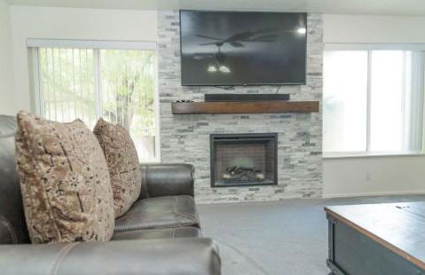 Large Family Home with Game Room - Foto 29