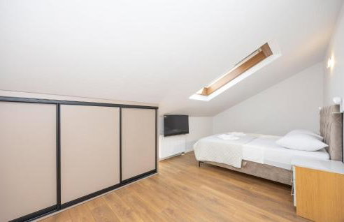 Lovely Home In Ostrvica - Photo 34