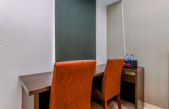 Relaxing Studio Apartment At Margonda Residence 2 Near Ui - Foto 4