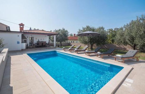 Villa Viktoria poll&garden view - Foto 12