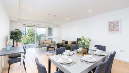 Tranquil 2-Bed Apartment, Balcony, Sleeps 6, 7 Minute Drive to King's Cross St Pancras - By City Peace - Foto 5