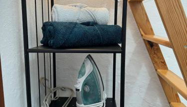 Nostalgia Traditional Home - Photo 3, furniture, towels