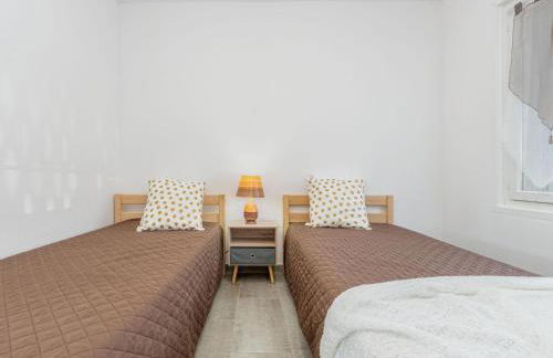 Casa luminosa con amplia terraza en Roses, cerca de la playa y bien equipada - HISP-288-42 - Foto 17