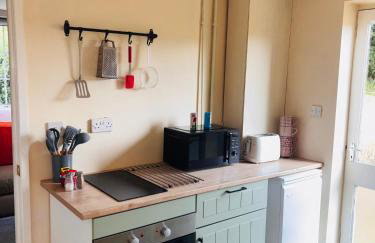 Dolmans Retreat - Photo 4