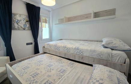 Los Luises barrio de parking gratuito - Foto 5