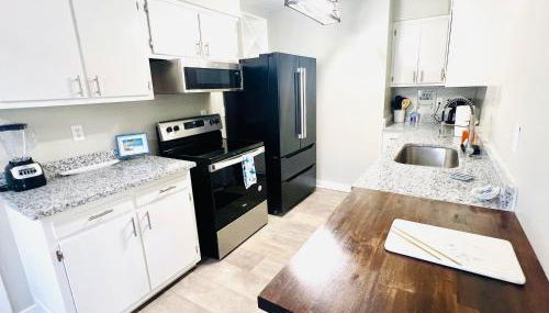 4/2 Home Close to Beach, Centrally located! - Foto 5