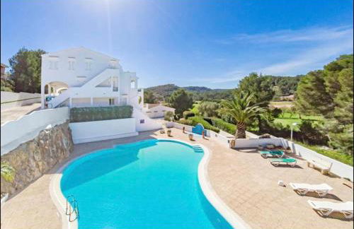 FLAT Surrounded by Nature WIFI & Pool & beach Nearby - Foto 16