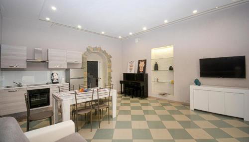 Cozy Home In Solarino With Wifi - Foto 2