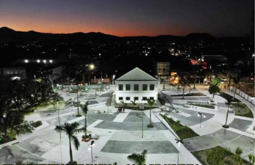 50 metros da praia - pé na areia - Foto 34