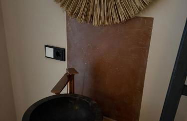 Blockbohlen HolzHaus mit Sauna, Outdoor Jacuzzi und BadeTeich - Foto 63