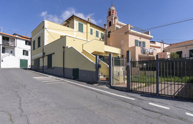 3 bedroom Apartment in San Bartolomeo al Mare - Photo 26