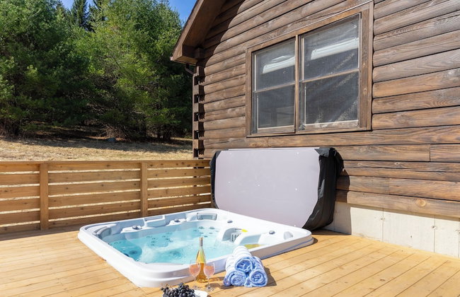 Secluded w/ Deck Views, Hot Tub, & Ping Pong Hudson in the Berks by Avantstay - Foto 94