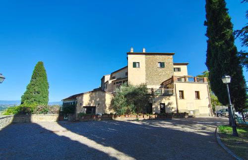 TUSCANFLAT Castle - Photo 76