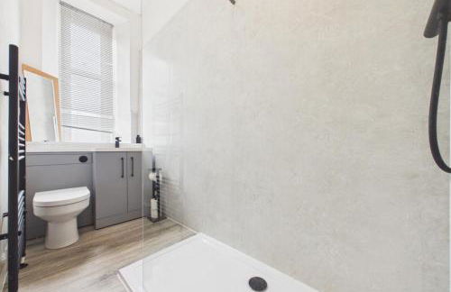 West End Traditional Flat with Free Parking - Foto 10