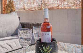 Cozy Loft with Private Terrace - Photo 13