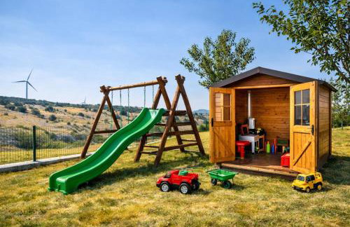 Holiday home Svilaja I Heated pool, family retreat - Photo 39