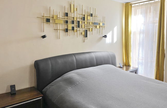 Rare 1-bed Church Converted Apartment in London - Foto 11