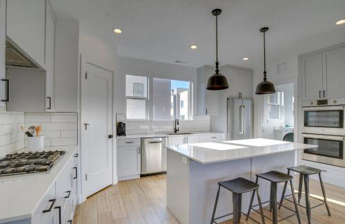 Modern Downtown Provo Townhome with Balcony! - Foto 2