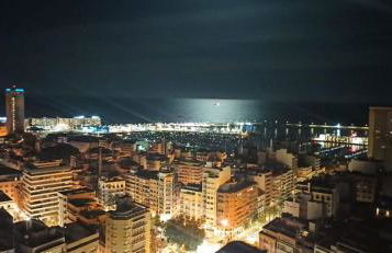 Estudio con impresionantes vistas en Alicante centro - Foto 17