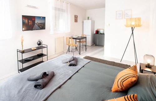 L'Alto Hometimal - City Center - Parking - Metro - Foto 12