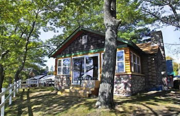 Main - Starry Nights 2 Bedroom Cabin by RedAwning - Photo 1