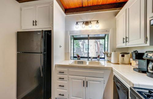 Between Big Bear and Lake Arrowhead - Cabin with View! - Foto 9