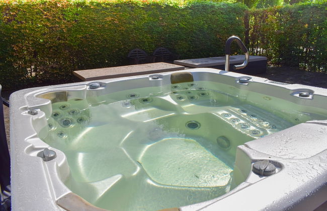 Posh Holiday Home in Alphen with Hot Tub - Foto 27