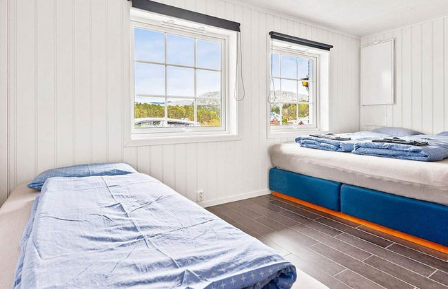 12 Person Holiday Home in Fitjar - Foto 10