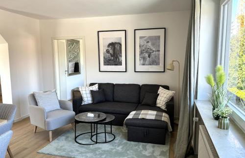 REMA Homes - Gesamte Wohnung, Küche, Parkplatz, Terrasse - Foto 2