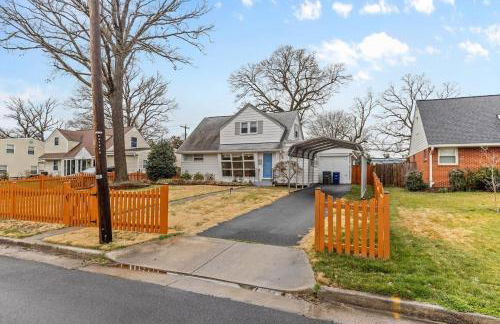 ALX Cape Cod 3-BR Near Old Town & Mount Vernon - Foto 26