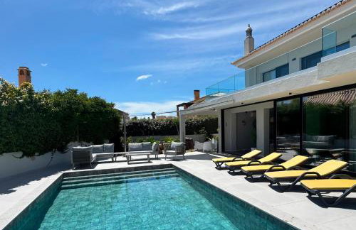 Casa Talay 4 Bedroom Pool Villa - Meia Praia Beach, Lagos - Foto 1