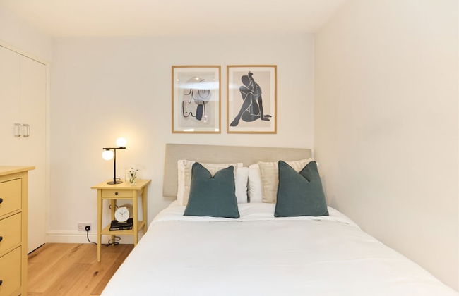 The Brunswick Retreat - Warm 3bdr Flat With Balcony - Photo 21