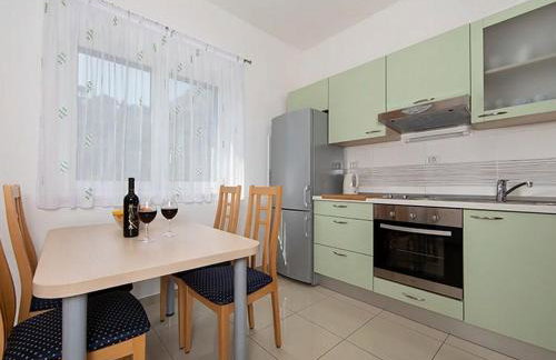 Apartments by the sea Igrane, Makarska - 17292 - Photo 33