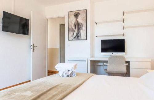 Résidence Villa 5 Chambres, Sauna, Piscine Et Vue Mer. - VILLA 5 chambres, sauna, piscine et vue mer. MAE-2513 - Foto 35