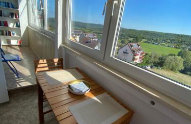 Apartment mit Loggia und Traumblick - Foto 1