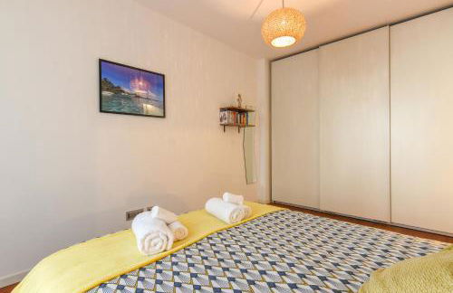 GuestHost- Casa Marina Apartment with Terrace! - Foto 12