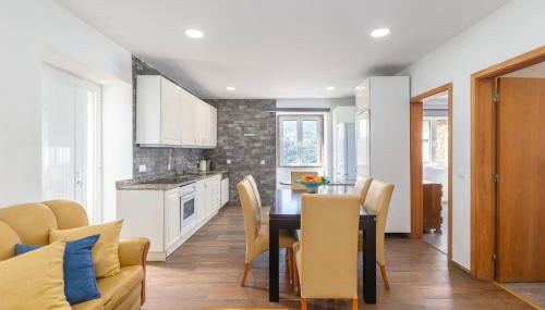 Casa das Dognas with Private Pool & Garden - Castelo de Paiva, by Hopstays - Foto 2