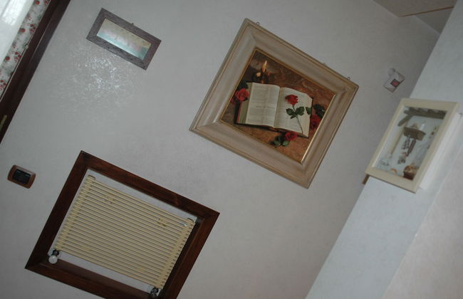 Roma Chic House - Luxury House 4 People - With 2 Bedrooms 2 Bathrooms - Photo 21