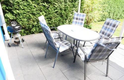 "Blaues Haus am See mit Boot" - Foto 13