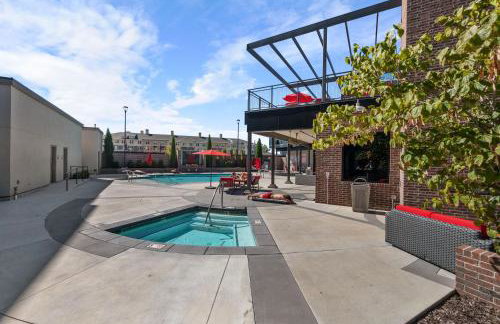 Luxury Place Next to UVU - Photo 58