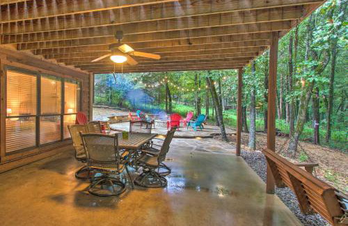 Waterfront Lake Dardanelle Home with Dock and Fire Pit - Foto 30