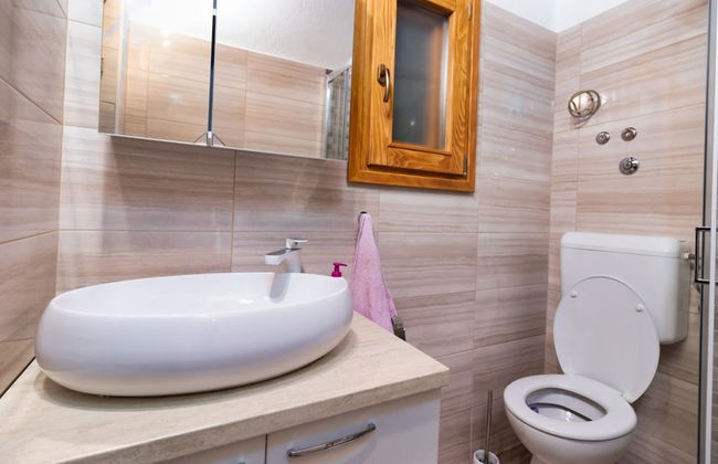 Vintage Winehouse Backov - Foto 17