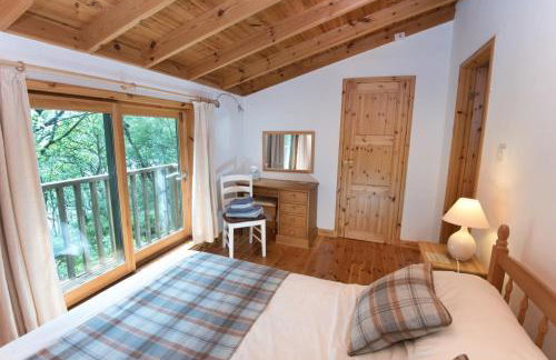 Chapel House - Photo 13