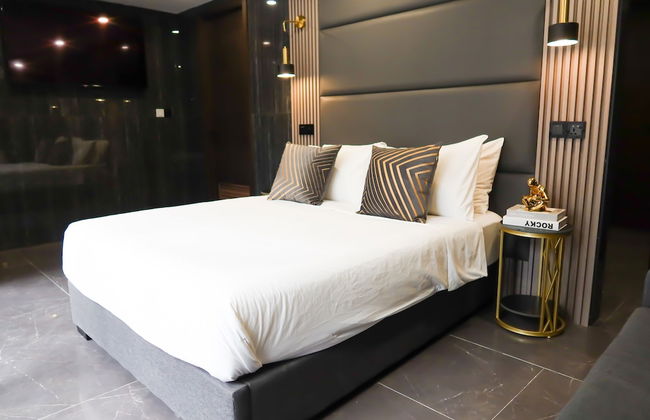 Recharge Residences - Photo 64