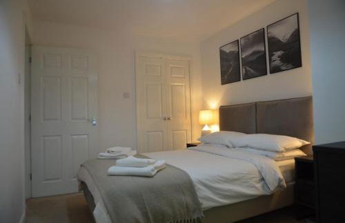 SCOTTISH HIGHLANDS Superb 2 bedroom apartment. - Photo 11