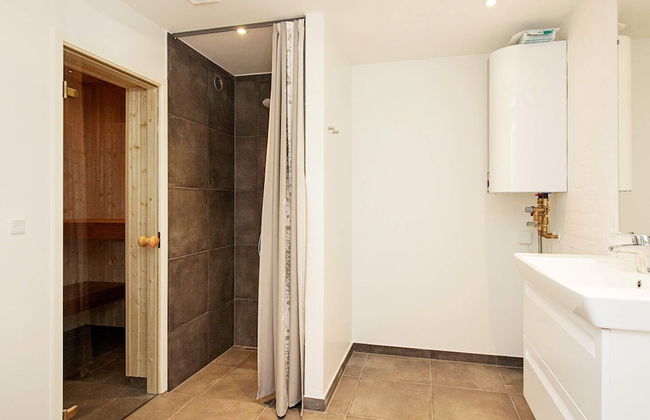 6 Person Holiday Home on a Holiday Park in Karrebaeksminde - Foto 8