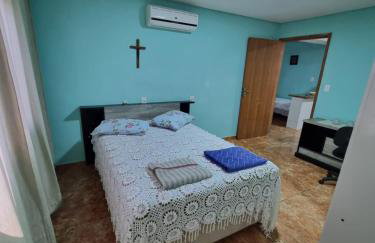 Lindo Apartamento, WiFi Rápido, 2 Banheiros, Suíte, Sala Confortável, Cozinha Completa, Microondas, Entrada Privativa, Perto do Shopping Pátio Matosinhos, 5 min do Centro Histórico - Foto 3