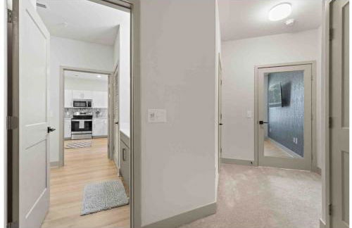 Exclusive Living 5 Min From Downtown - Foto 43