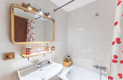 Tu Casa De Pueblo - Photo 20