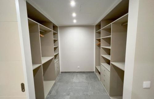 Luxury Modern Style Villa with Private Pool - Foto 32